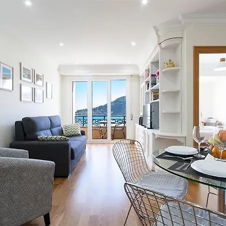 Ocean Views In The Center San Sebastián